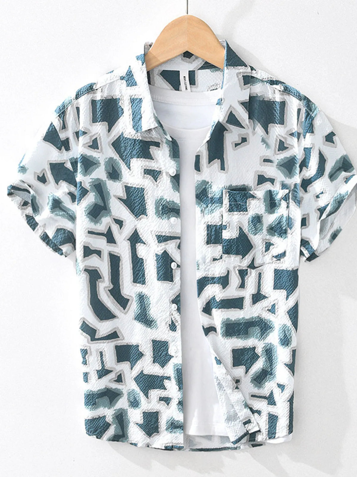 Men's Printed Button-Up Short Sleeve Shirt | DCDesigns