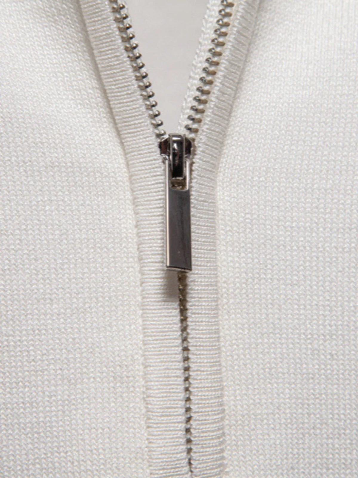 Men's Classic Zip-Neck Knitted Polo Shirt - White