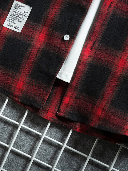 Men's Plaid Button-Up Short Sleeve Shirt | DCDesigns