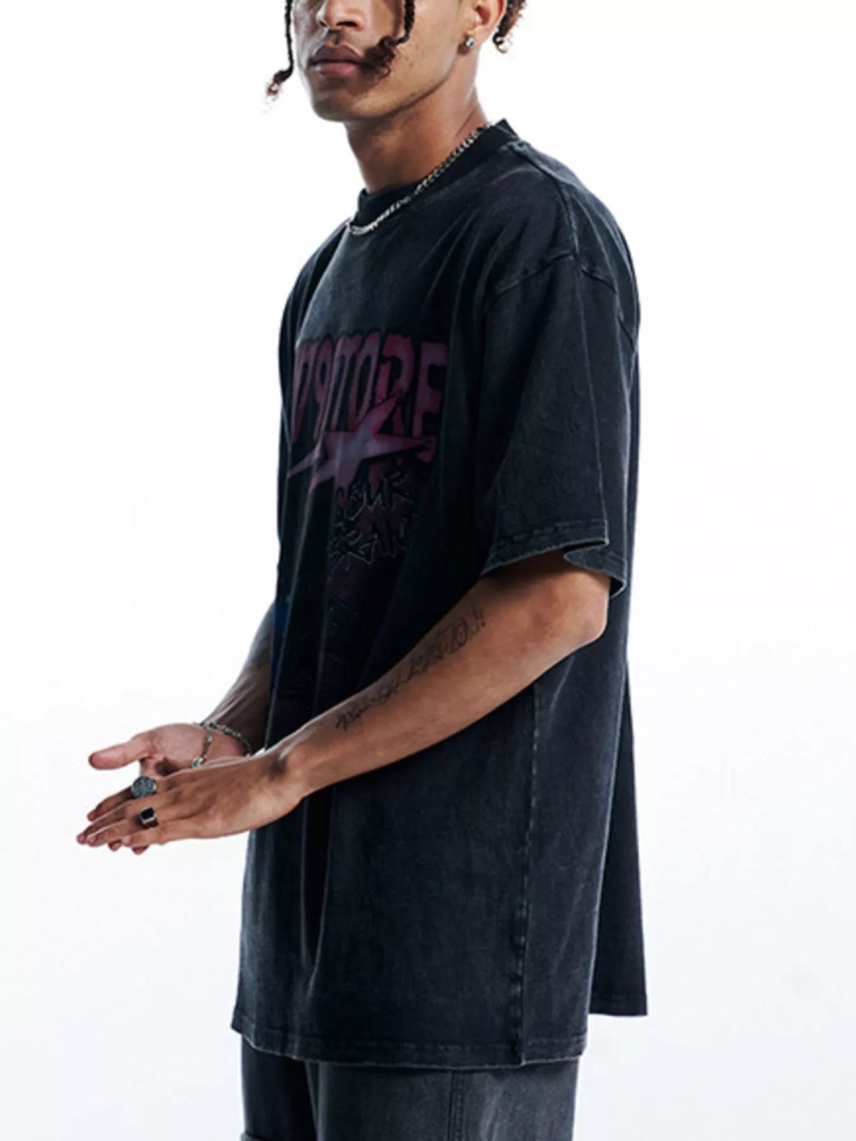 Men's Vintage Graphic Oversized T-Shirt – men's bold Y2K streetwear graphic tee, product image 2