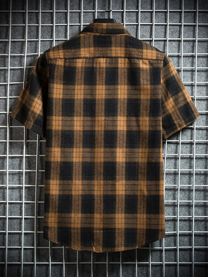 Men's Plaid Button-Up Short Sleeve Shirt | DCDesigns