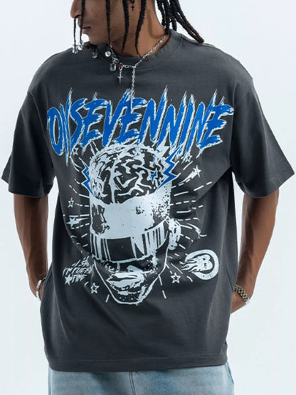 Men's oversized graphic T-shirt with relaxed streetwear fit