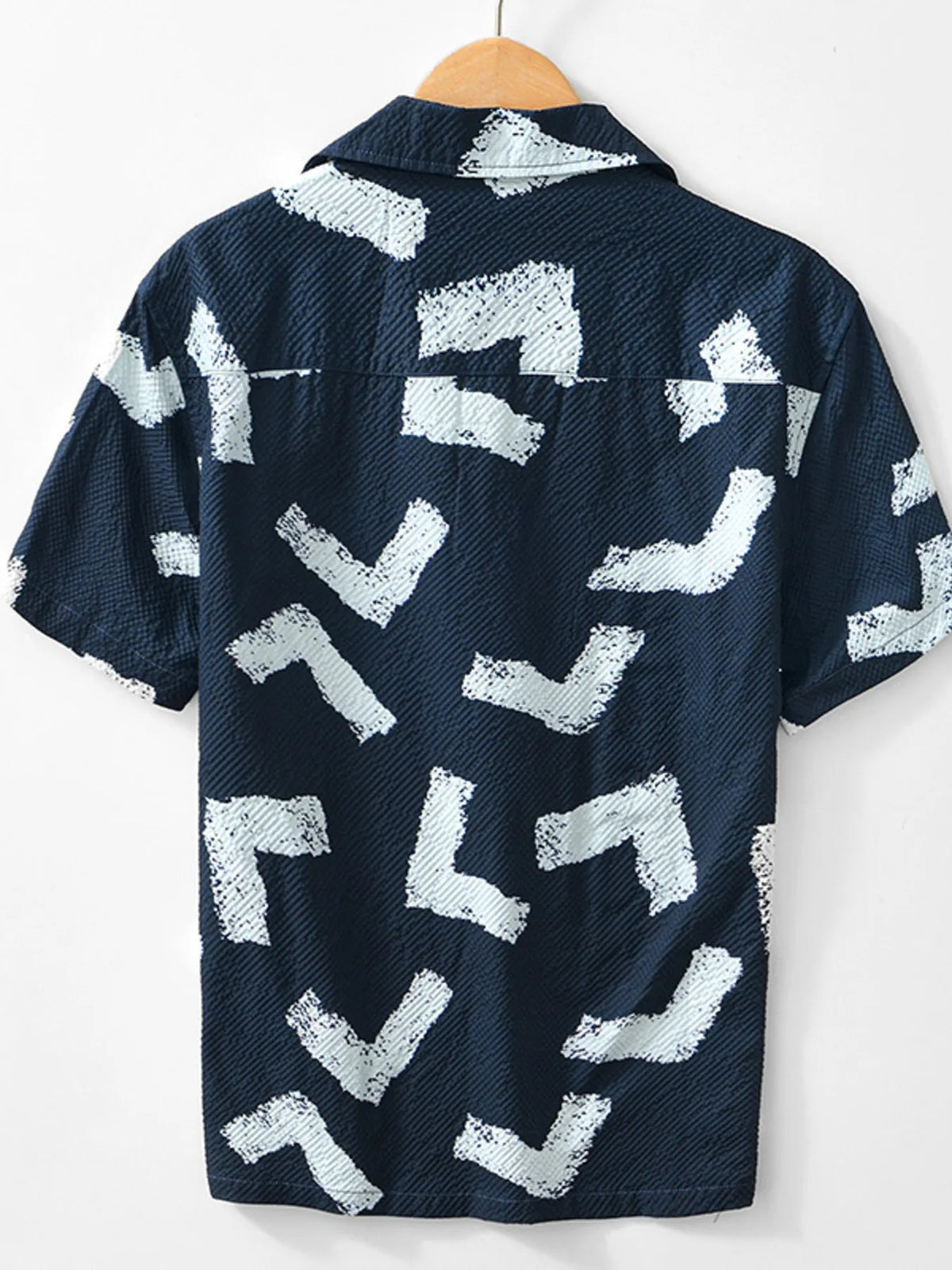 Men's Printed Button-Up Short Sleeve Shirt | DCDesigns